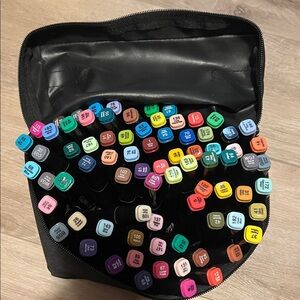 Axiaya Art Marker Set